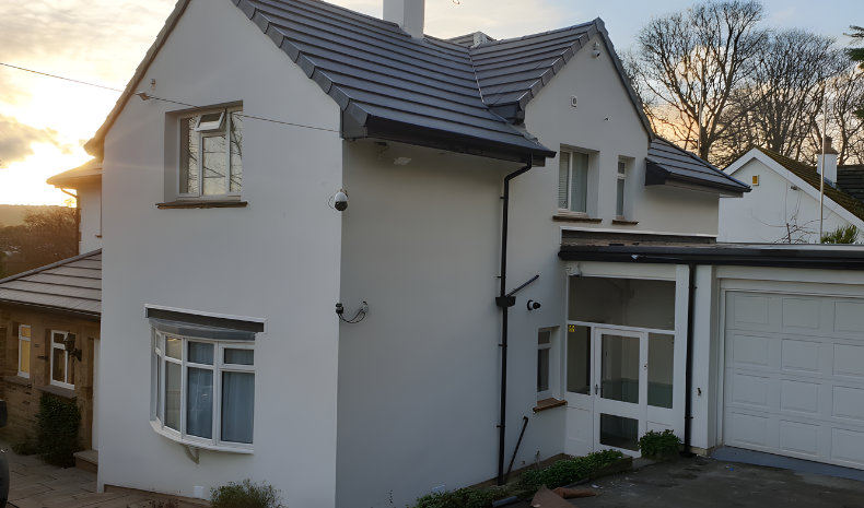 Photo of a house with finished External Wall Insulation